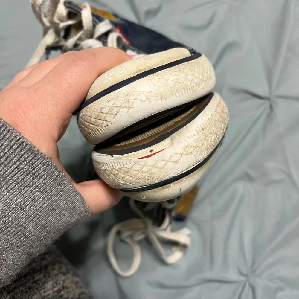 Kids Levi’s Denim Hightop Sneakers Distressed size 2